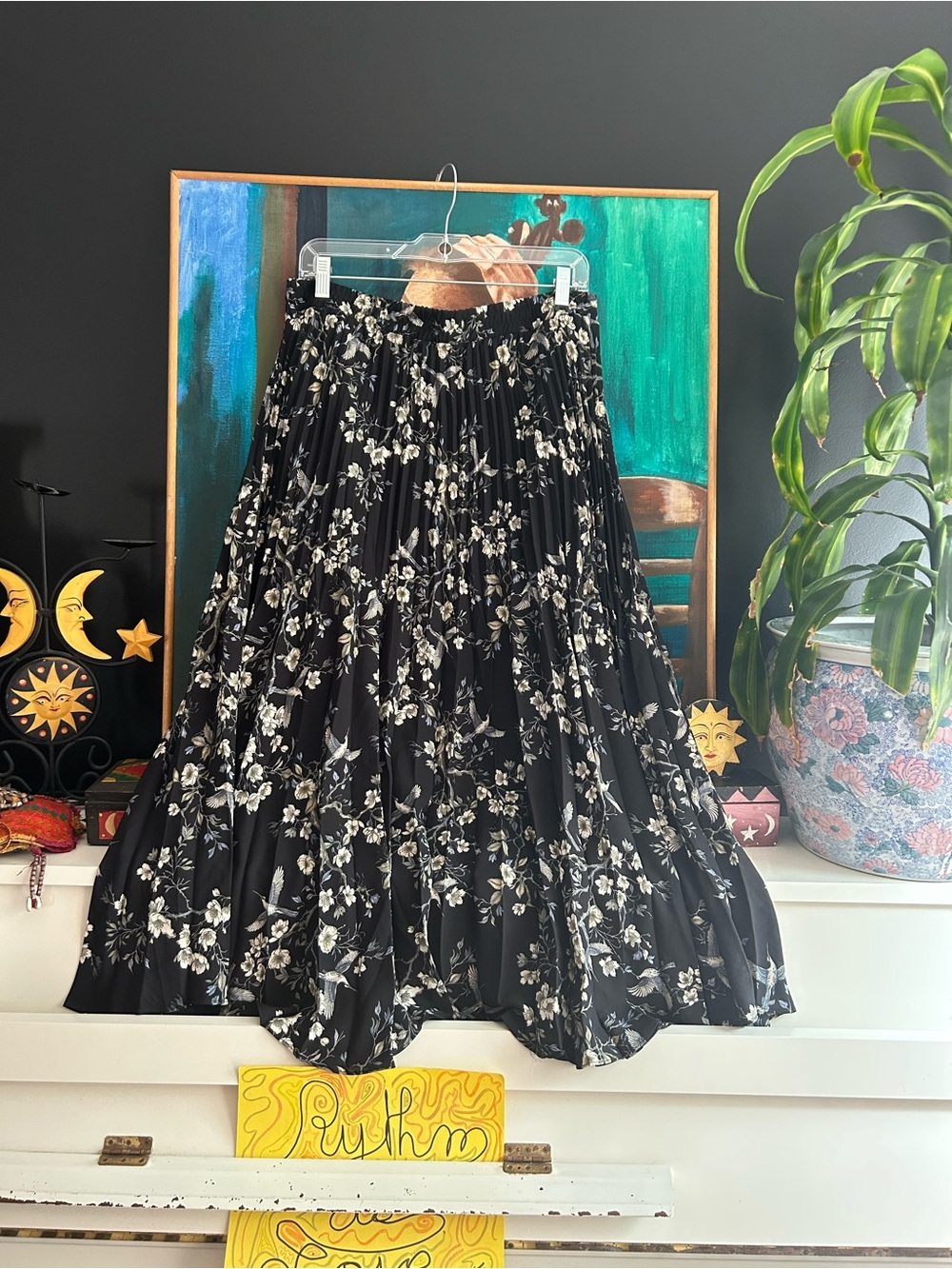 Max Studio London Black Floral Pleated Maxi Skirt Size L Boho Romantic